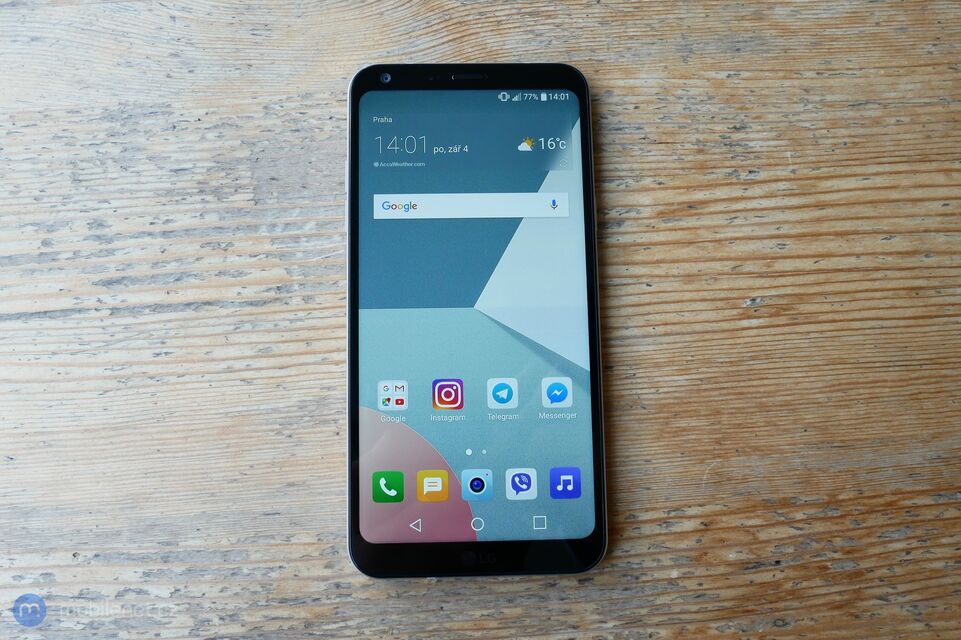 LG Q6