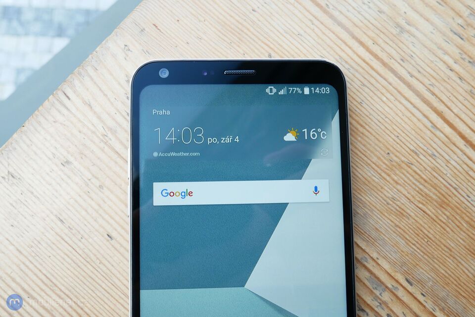 LG Q6