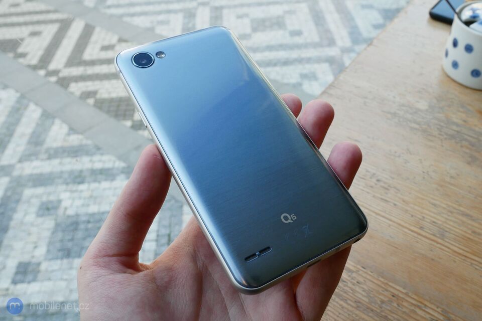 LG Q6