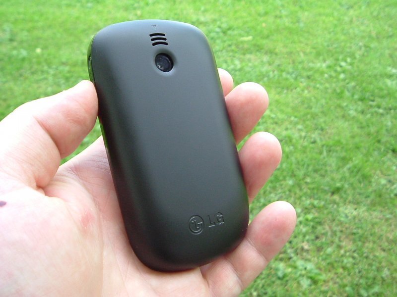 LG T500