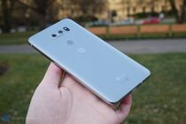 LG V30