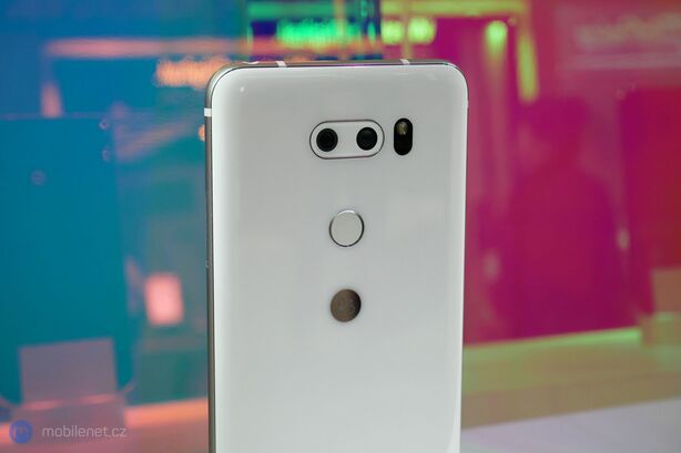 LG V30S ThinQ