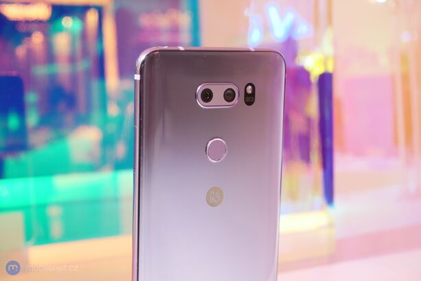 LG V30S ThinQ