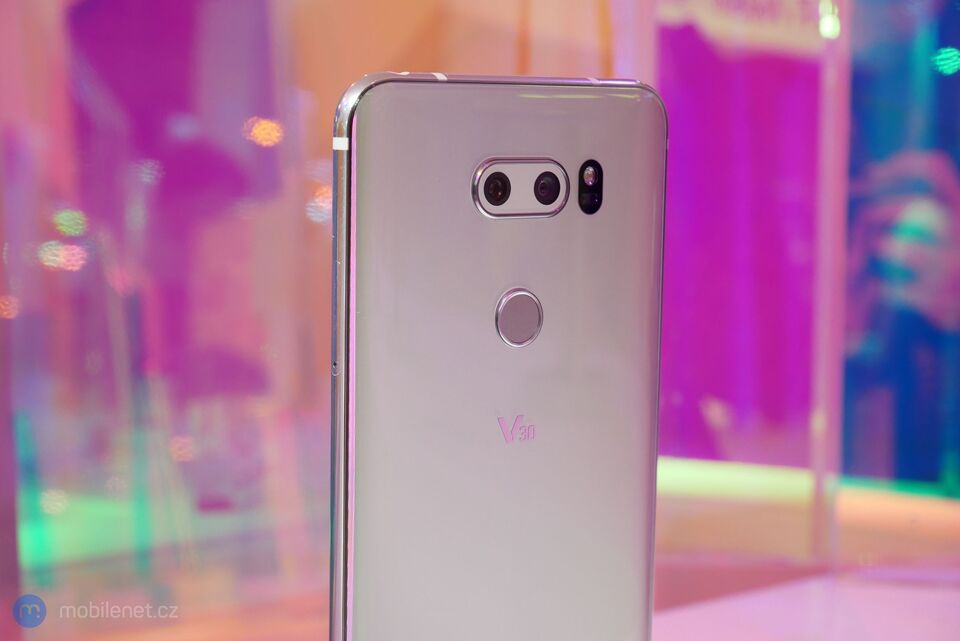 LG V30S ThinQ