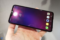 LG V40 ThinQ