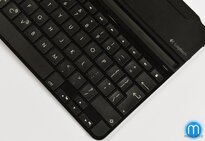 Logitech Ultrathin Keyboard Cover for iPad Air