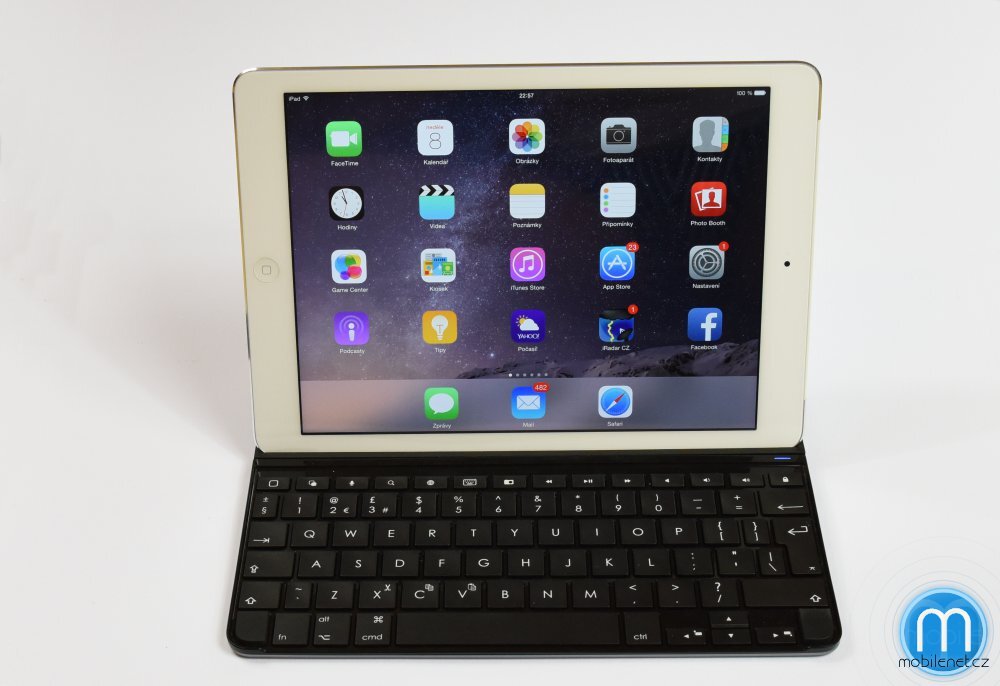 Logitech Ultrathin Keyboard Cover for iPad Air