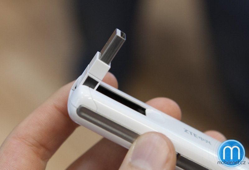 LTE modem ZTE MF821D