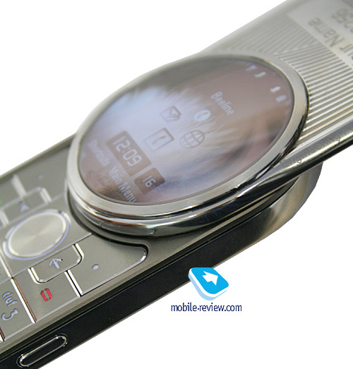 Luxusní Motorola AURA: zajímavé živé fotografie