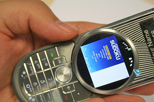 Luxusní Motorola AURA: zajímavé živé fotografie