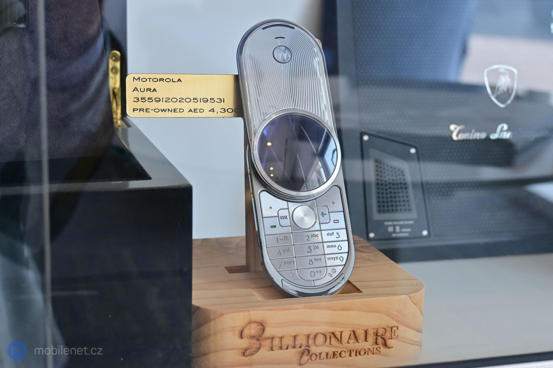 Luxusní telefony v Dubaji