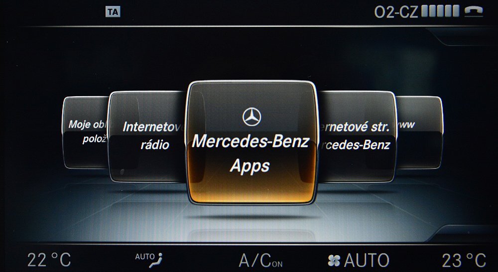 Mercedes-Benz COMAND Online