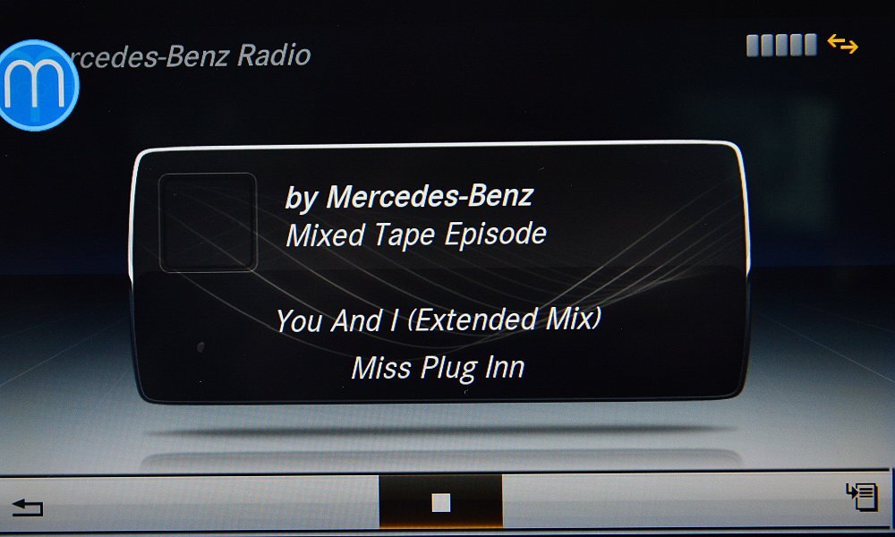 Mercedes-Benz COMAND Online