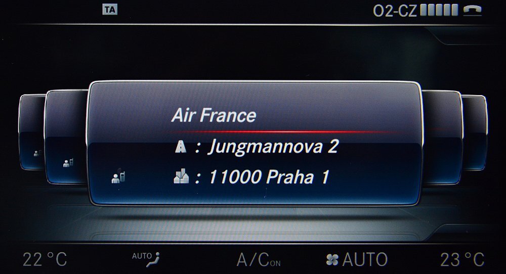 Mercedes-Benz COMAND Online