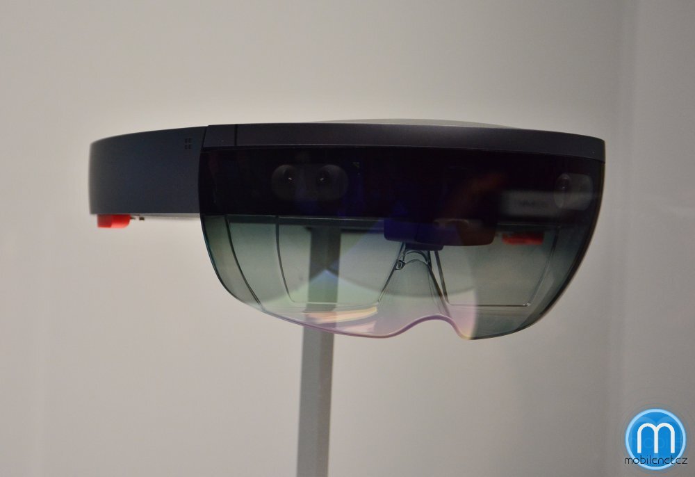 Microsoft HoloLens