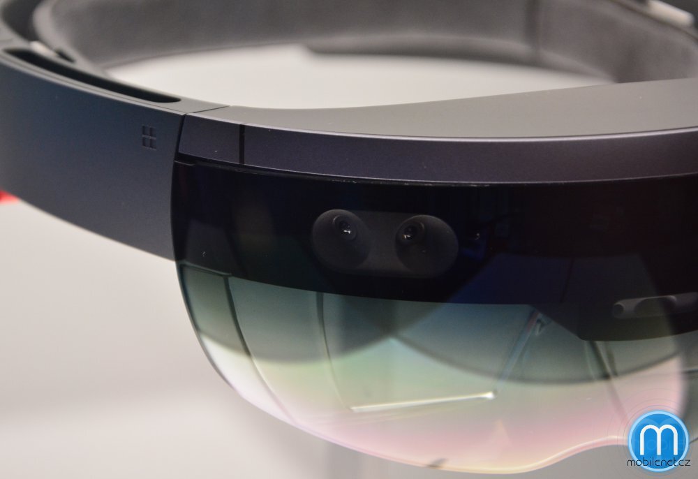 Microsoft HoloLens