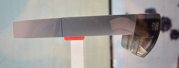 Microsoft HoloLens