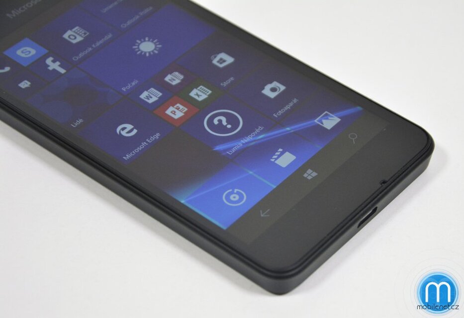Microsoft Lumia 550