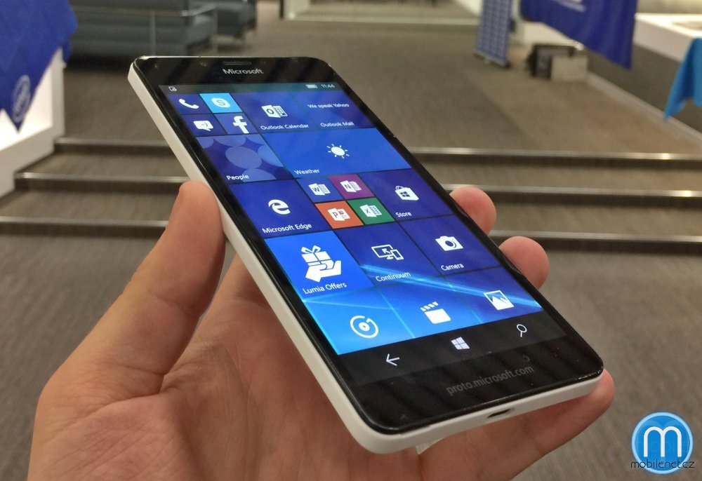 Microsoft Lumia 950