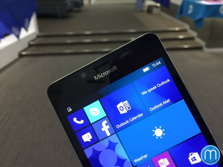 Microsoft Lumia 950