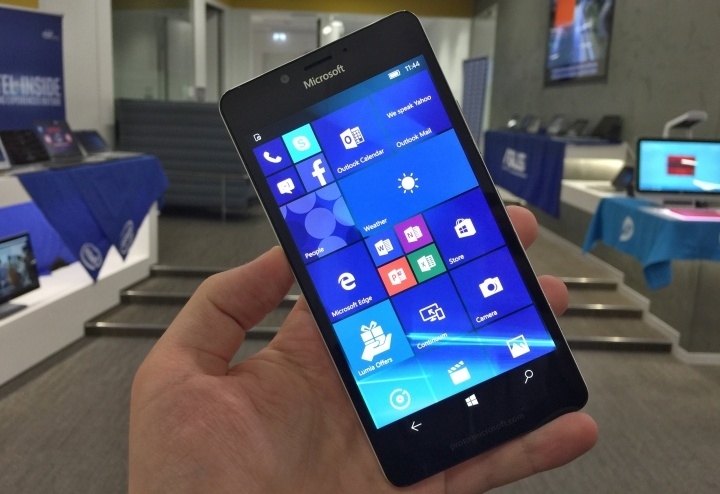 Microsoft Lumia 950