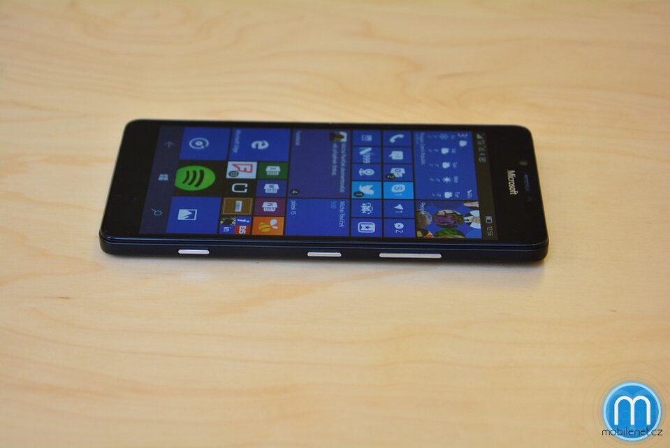 Microsoft Lumia 950