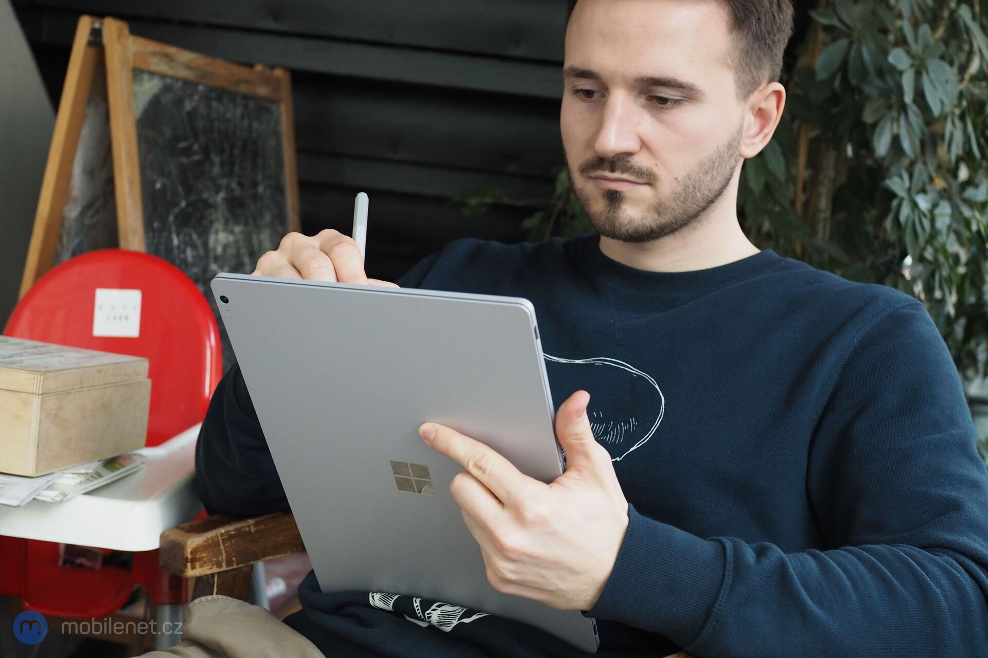 Microsoft Surface Book 2