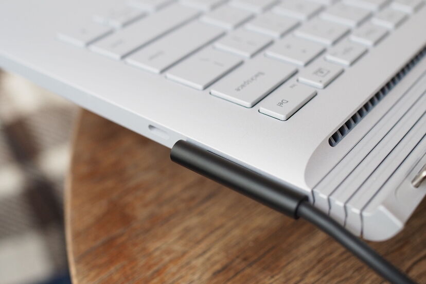 Microsoft Surface Book 2