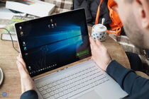 Microsoft Surface Book 2