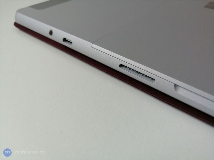 Microsoft Surface Go