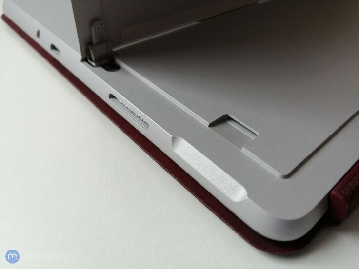 Microsoft Surface Go