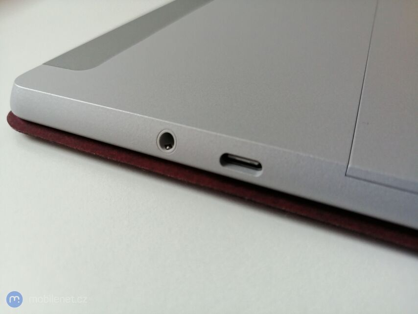 Microsoft Surface Go