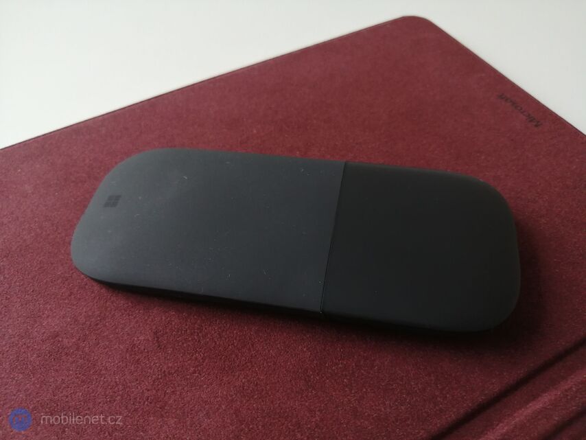 Microsoft Surface Go