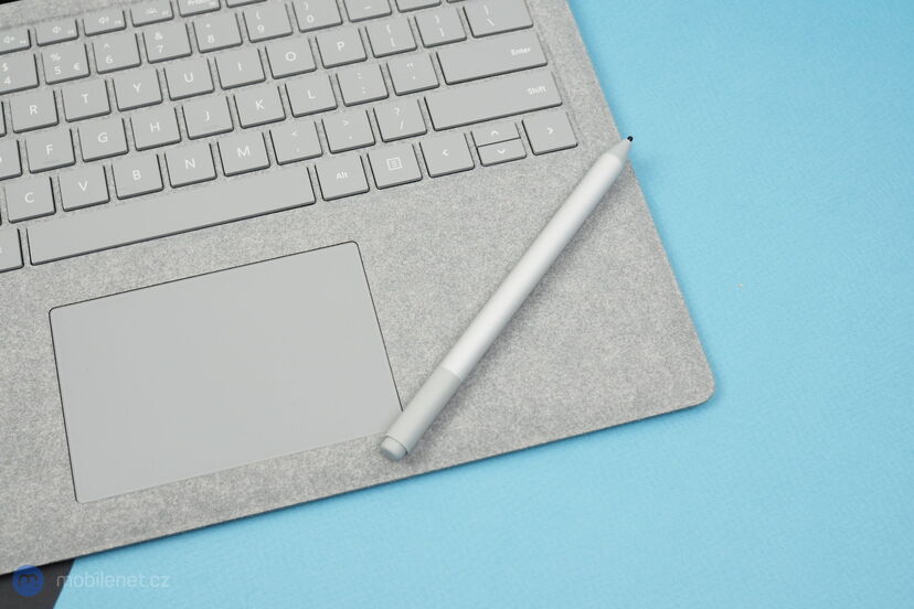 Microsoft Surface Laptop 2