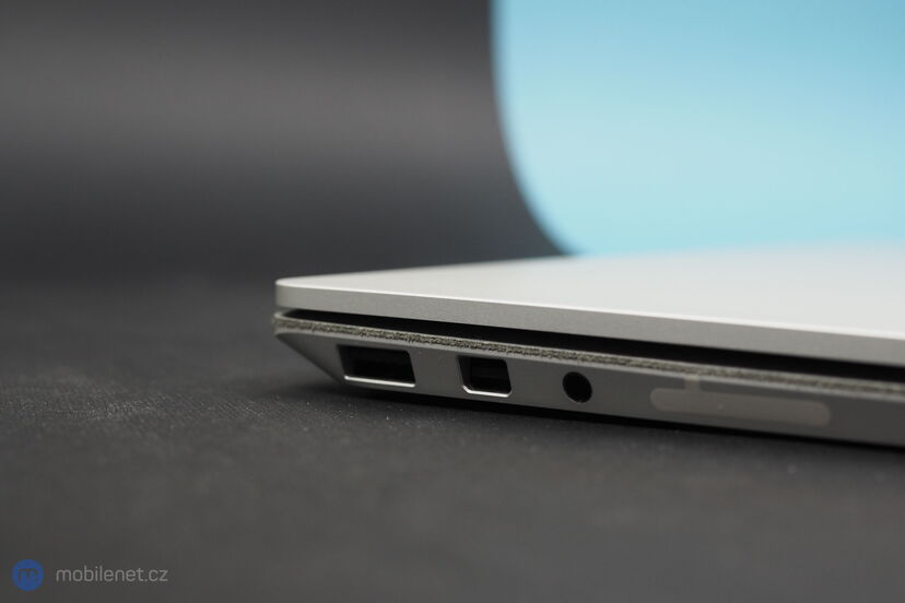 Microsoft Surface Laptop 2