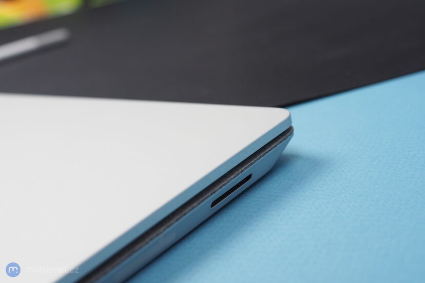 Microsoft Surface Laptop 2