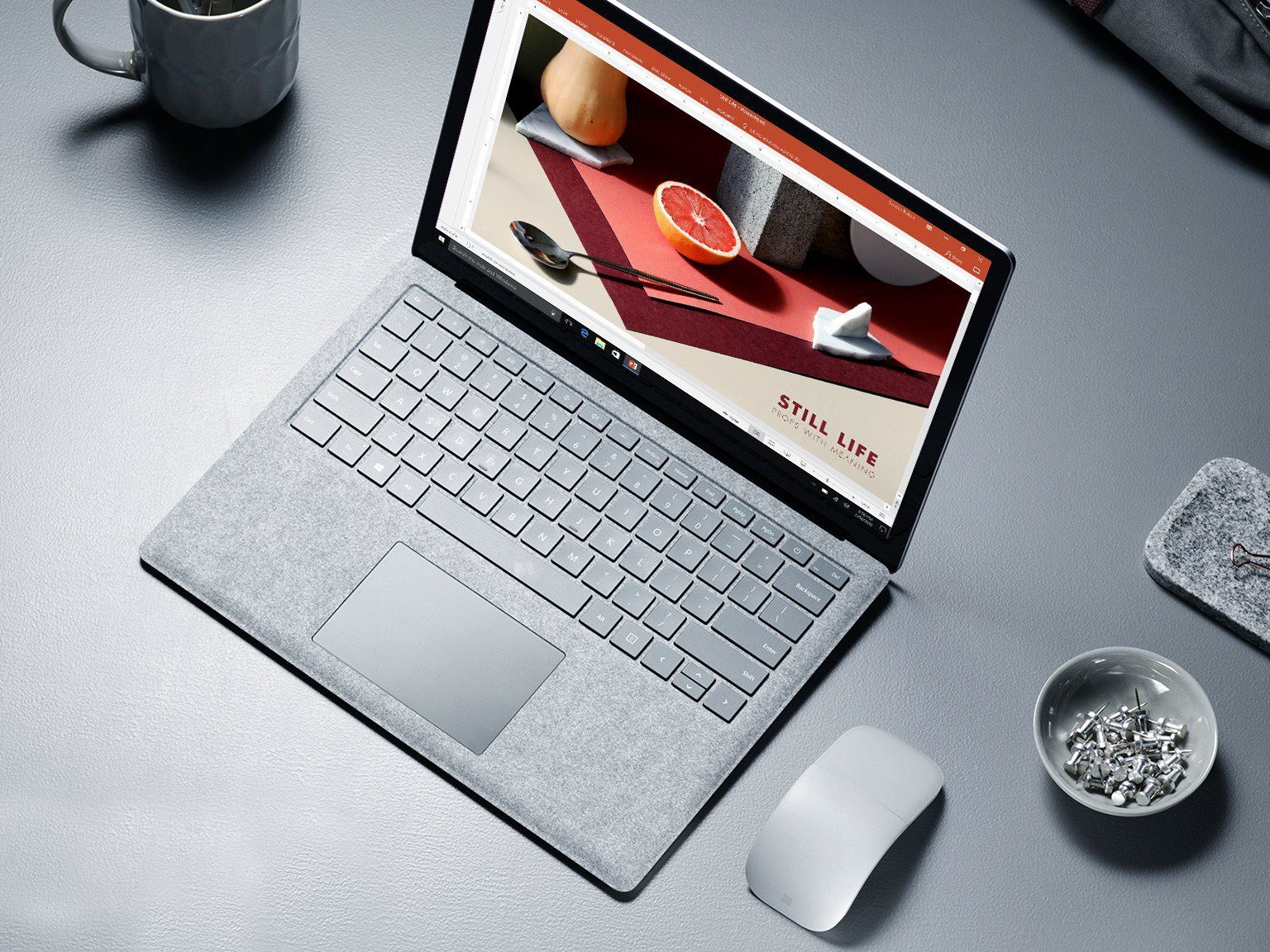 Microsoft Surface Laptop