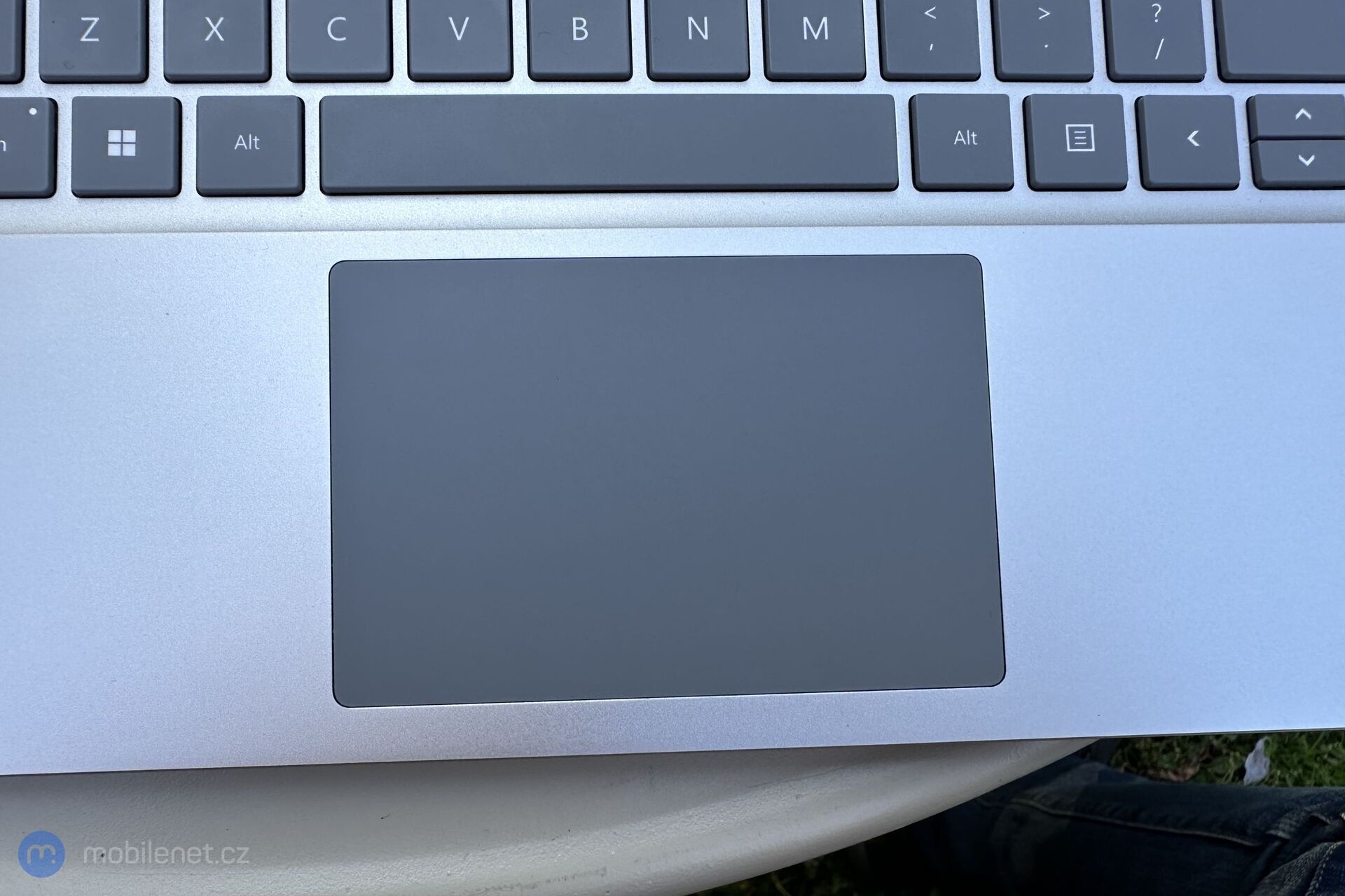 Microsoft Surface Laptop Go 2