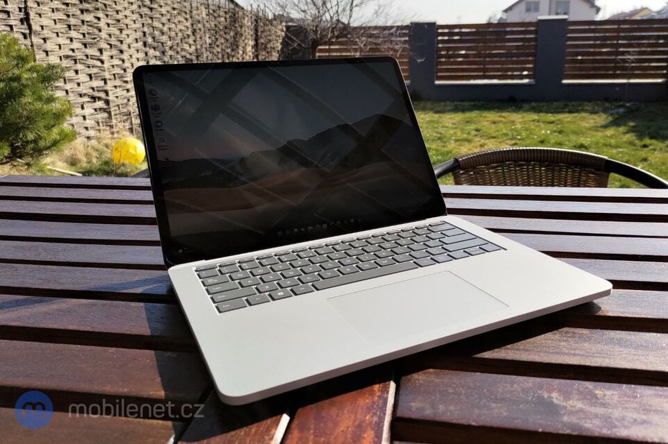 Microsoft Surface Laptop Studio