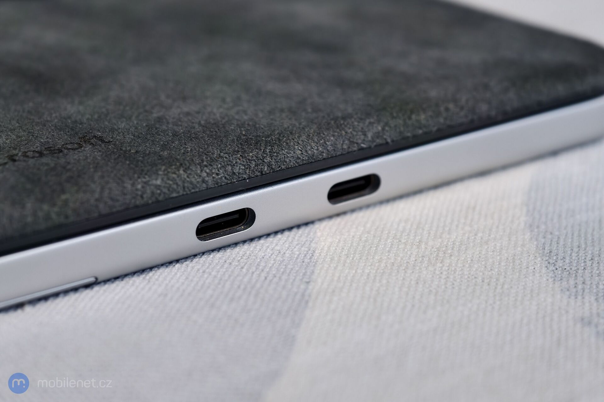 Microsoft Surface Pro 12\"