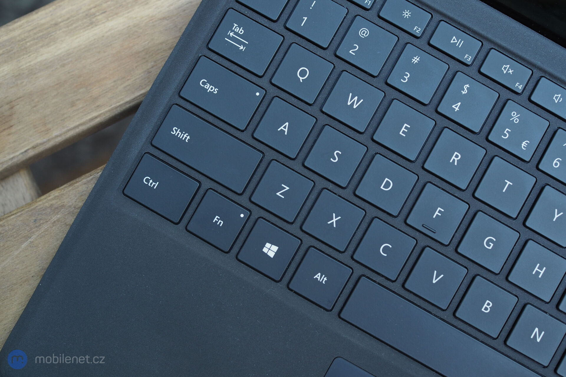 Microsoft Surface Pro 6