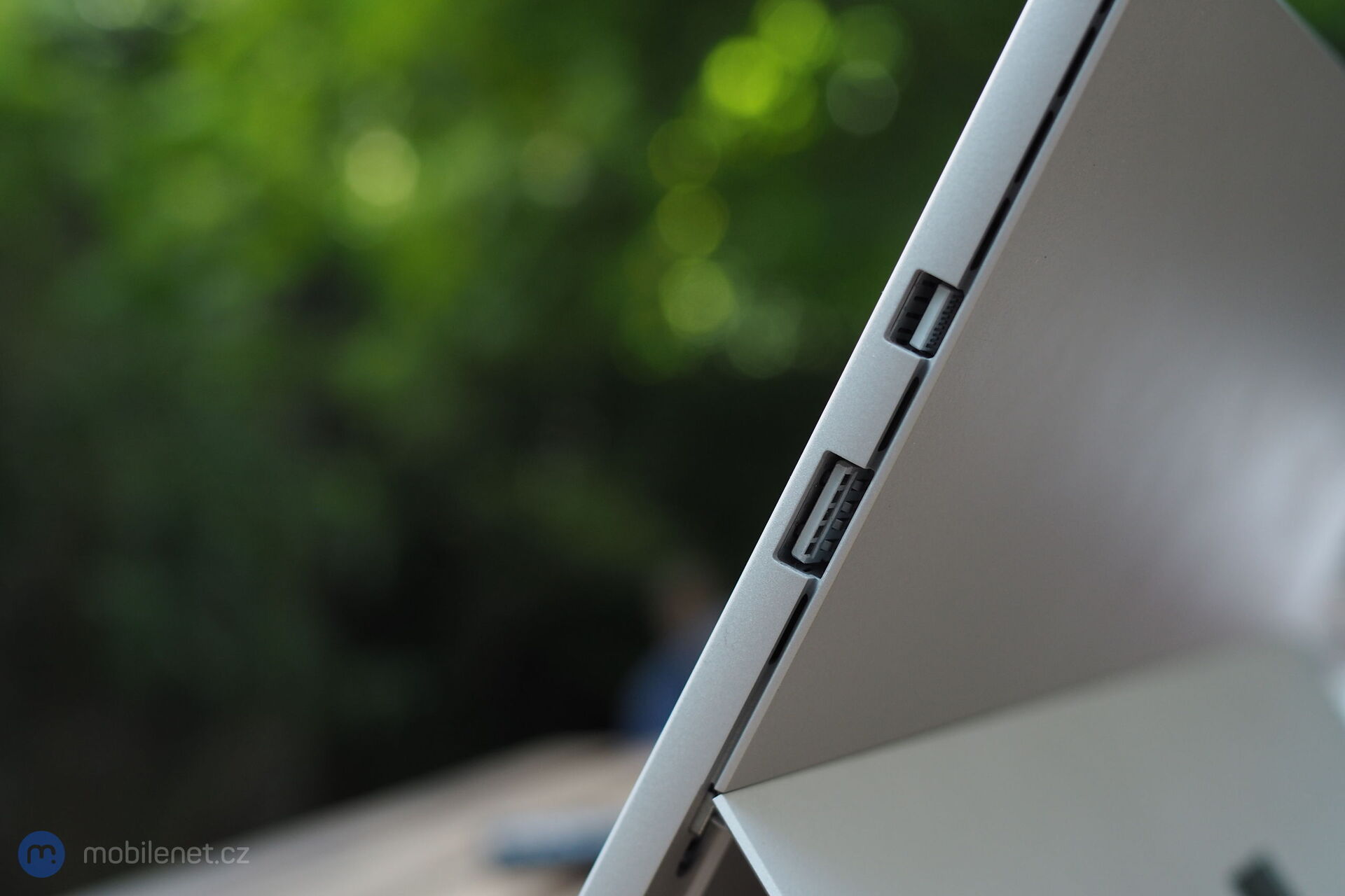 Microsoft Surface Pro 6