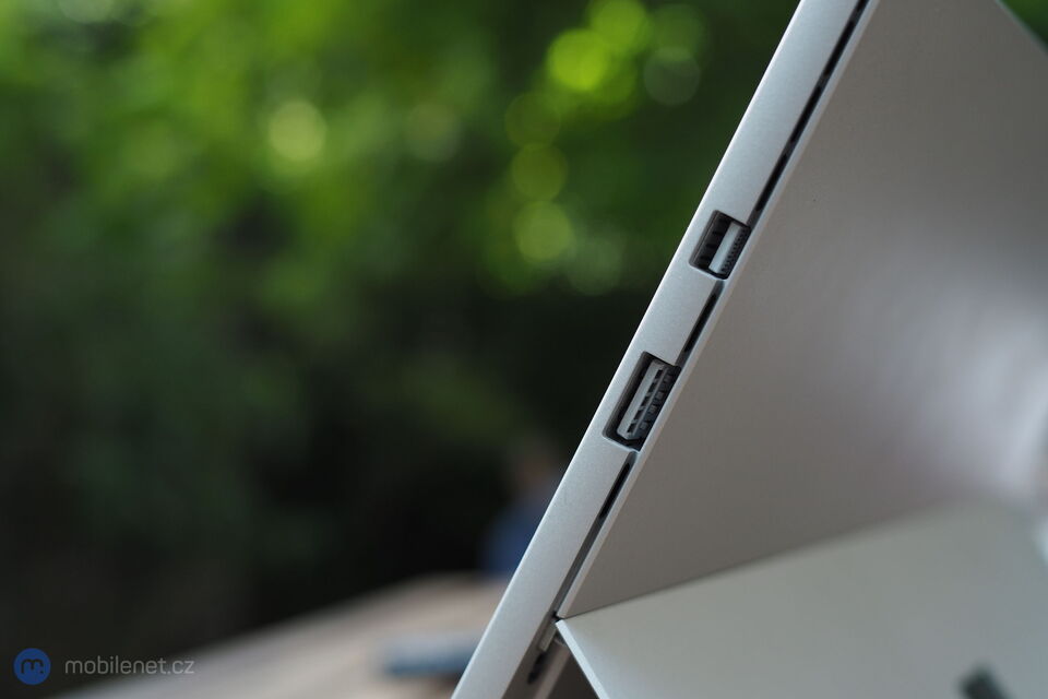 Microsoft Surface Pro 6