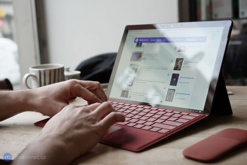 Microsoft Surface Pro 7