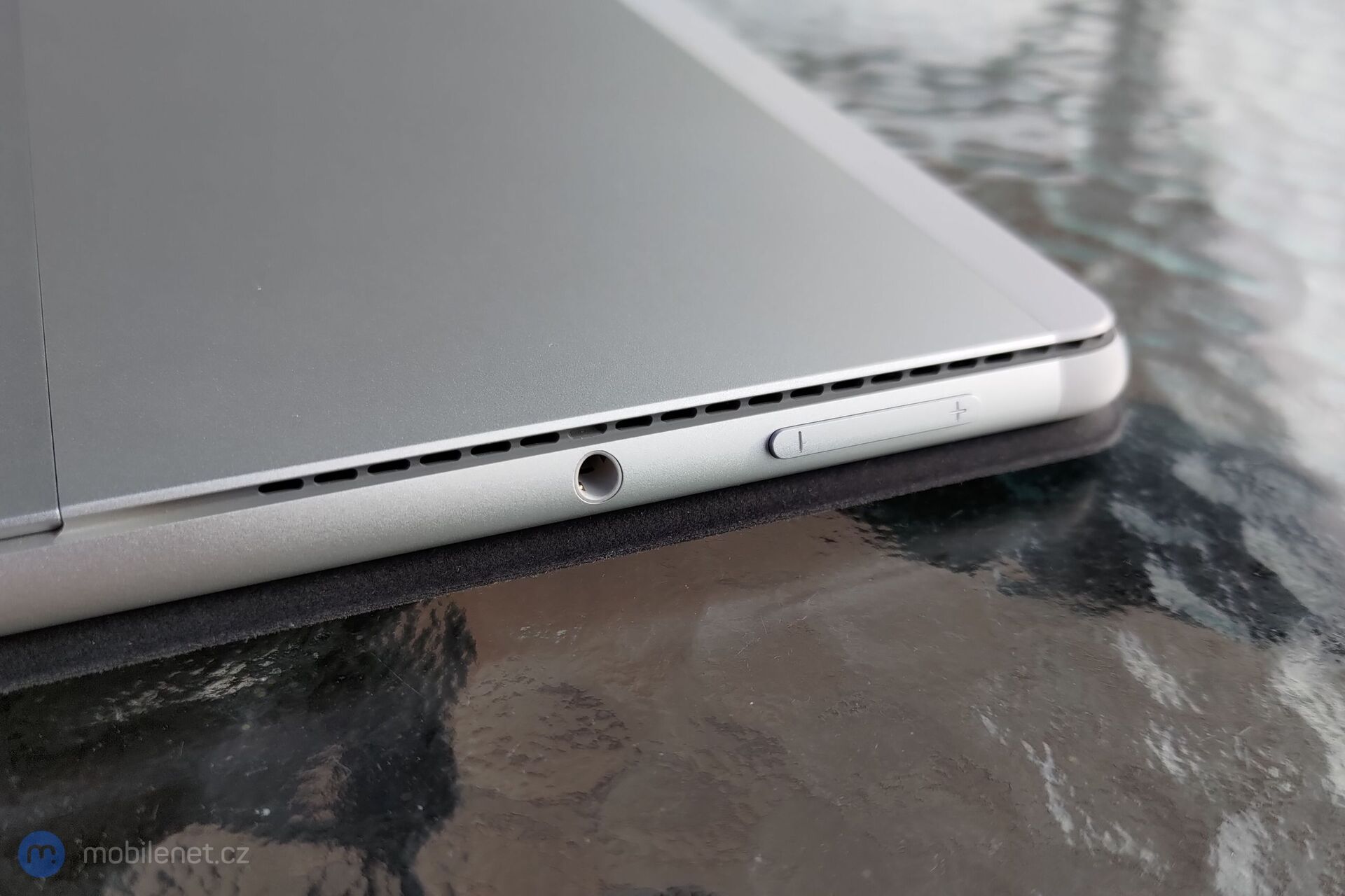 Microsoft Surface Pro 8