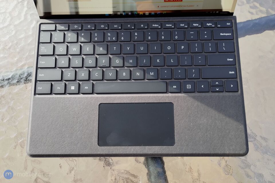 Microsoft Surface Pro 8