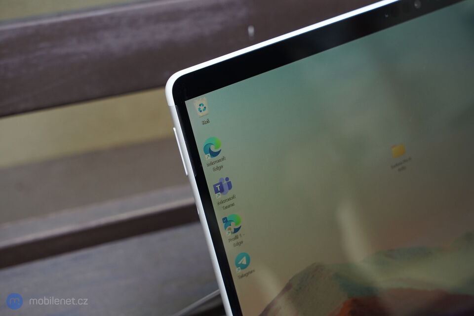 Microsoft Surface Pro 8