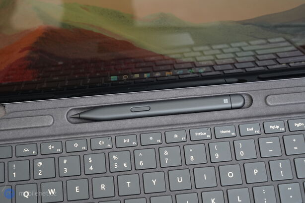 Microsoft Surface Pro 8