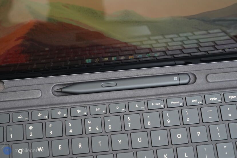 Microsoft Surface Pro 8