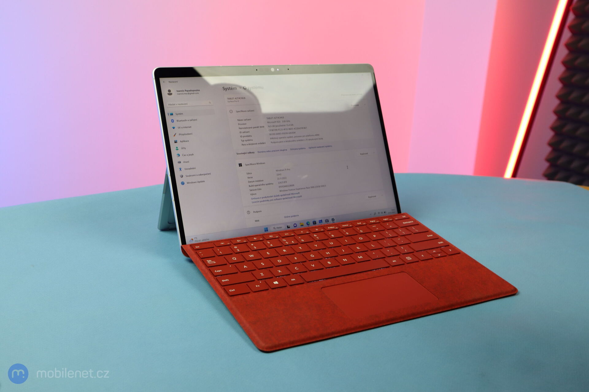 Microsoft Surface Pro 9